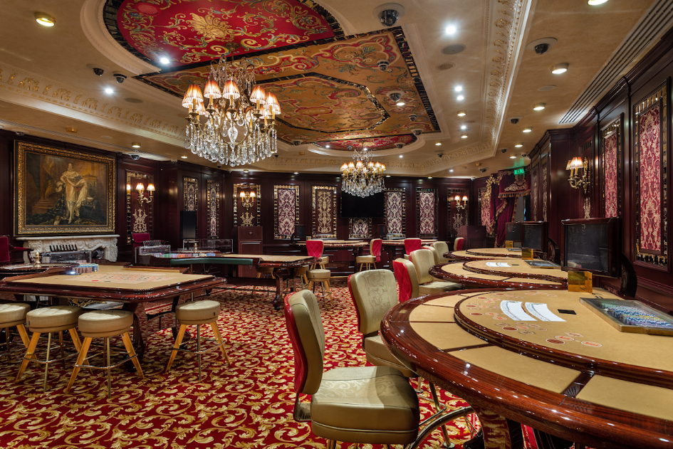 Custom and VIP Experiences